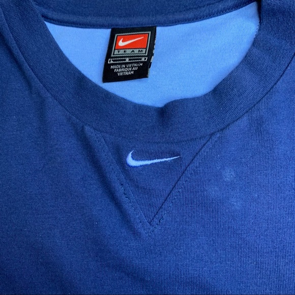 Vintage UNC Embroidered Center Swoosh Nike Shirt - Picture 3 of 11